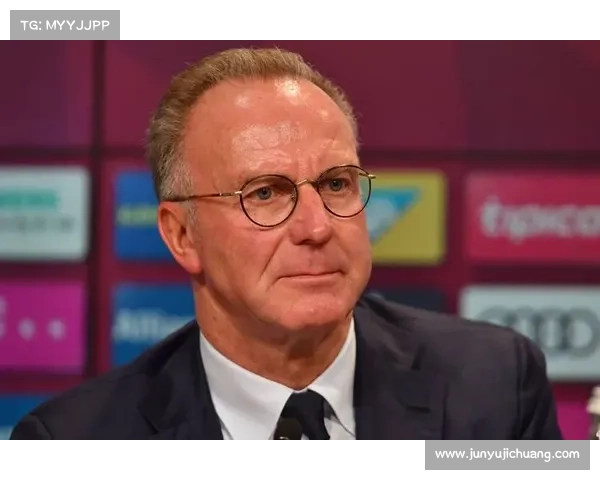 如何深入了解鲁梅尼格在拜仁足球俱乐部中的关键角色与影响力